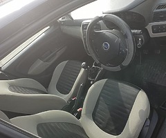 Fiat grand punto - Image 10/10