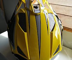 Wulfsport motocross helmet worn once & full body armour worn a few times