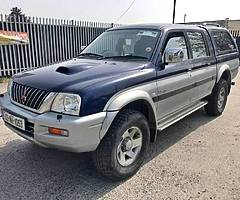 2003 Mitsubishi L200 5 seats Tax 333e Crew cab Doe 11/19.Very clean