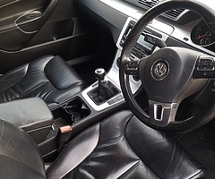 2009 Volkswagen Atlas - Image 4/10