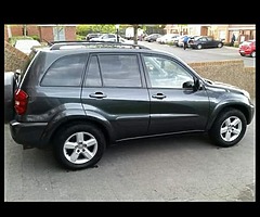 2005 Toyota Rav 4 2LManual petrol