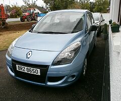2010 Renault Grand Scenic - Image 4/8
