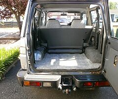1997 Daihatsu Fourtrak - Image 5/10