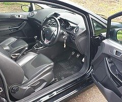 Ford fiesta 2015 1.5 tdci zetec S - Image 5/9