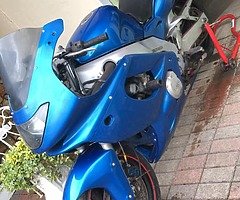Yamaha yzf 600 thundercat - Image 4/4