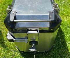 48 litre RHS Givi trekker pannier - Image 4/6