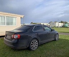 Volkswagen Jetta Mk5 - Image 3/8