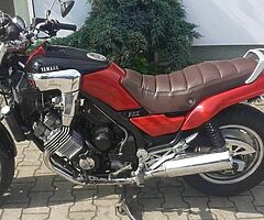 Yamaha FZX750 - mint bike