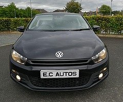 2010 Volkswagen Scirocco - Image 5/10