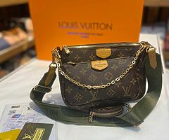 Bags - Image 3/10