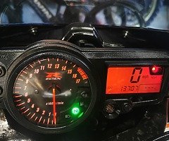 Suzuki GSX-R 600  K4 - Image 9/10