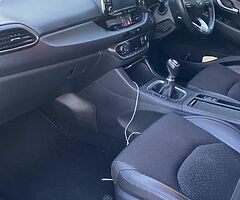 2017 Hyundai i30 - Image 4/9