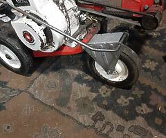 Petrol garden edger - Image 3/8