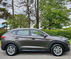 2017 Hyundai Tucson 2.0 CRDi SE NAV 4X4 - Image 5/10