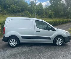 2012 partner 3 seater