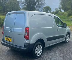 2012 partner 3 seater - Image 3/8