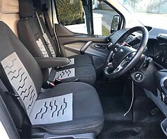 Van - Image 4/7