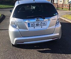Honda fit 132 hybrid automatic - Image 5/10