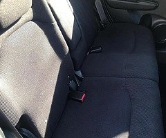 Honda fit 132 hybrid automatic - Image 9/10