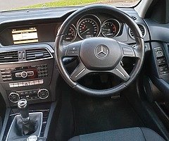 Mercedes-Benz C-Class - Image 8/10