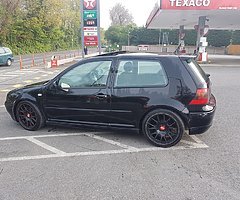 VOLKSWAGEN golf gti 1.8turbo