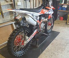 2020 KTM SX-F