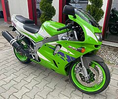 Kawasaki zx6r - Image 10/10