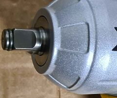 Dewalt   impact   body   only   18volt   brand  new  top top quality 