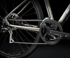 Trek Dual Sport 2 medium blue or gun metal