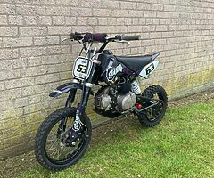 Stomp 110 pitbike FXJ