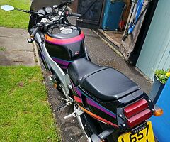 1994 Yamaha Fzr600 - Image 9/10