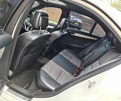 2011 Mercedes-Benz C-Class - Image 6/9