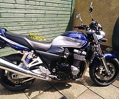Suzuki GSX1400 K6