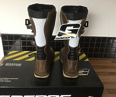 Trials motorcycle boots Gearne balance pro size uk10 euro 45