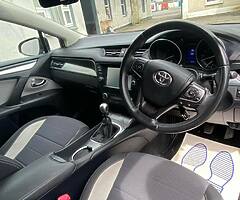 Toyota Avensis Business edition - Image 7/7