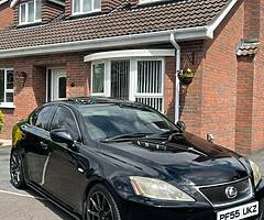 Lexus IS250 2.5v6 - Image 9/10