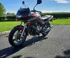 1995 Yamaha XJ6 - Image 4/7