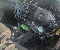 Volkswagen touran - Image 5/10