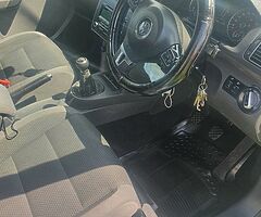 Volkswagen touran - Image 6/10