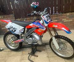 2001 Honda CR - Image 4/4