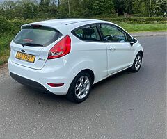 2010 Ford Fiesta