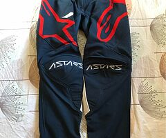 Alpinestar racer tech motocross kit