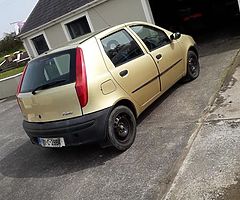 Fiat punto.. field car