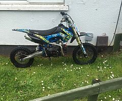 M2r 125cc pitbike