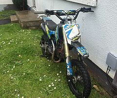 M2r 125cc pitbike