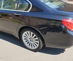 BMW 7 Series Business Class Limited Edition - Image 3/10