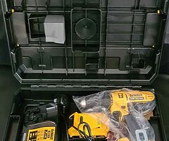 Dewalt cordless drill 18volt brand new top top quality set  - Image 3/3