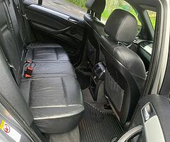 BMW X5 - Image 7/10