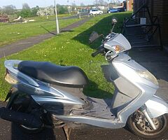 125cc Scotter