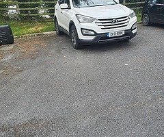 Hyundai santa fe 7 seater full leather interior high spec - Image 4/4